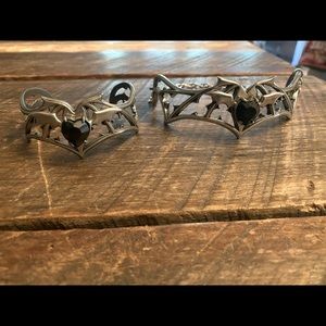 Pewter Gothic Bat Wing Heart Choker and Cuff Set